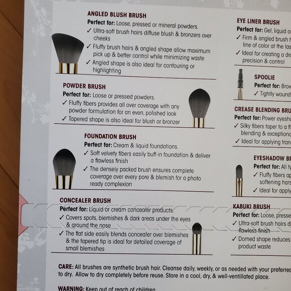 Essential Makeup Brush set by Japonseque 6 Pieces - Picture 4 of 5